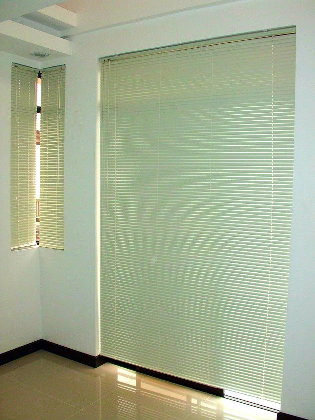 Installation of Mini Blinds "Sand White" at Taguig City, Philippines Installation of Mini Blinds "Sand White" at Taguig City, Philippines