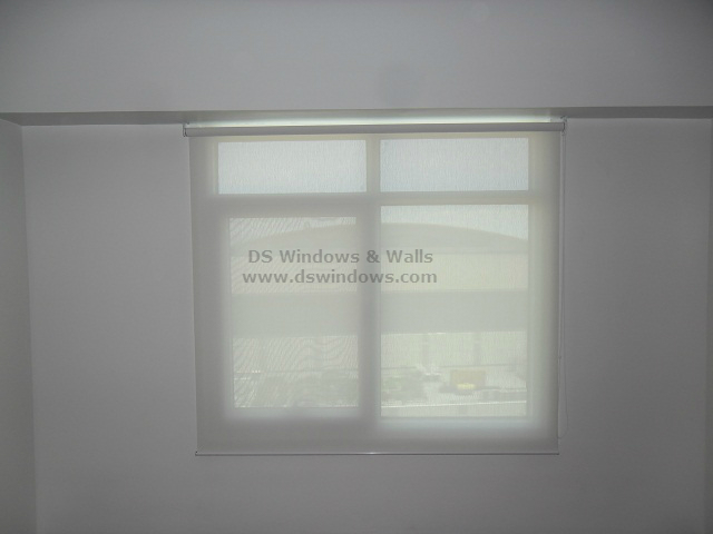 Roller Blinds with Sunscreen Material 