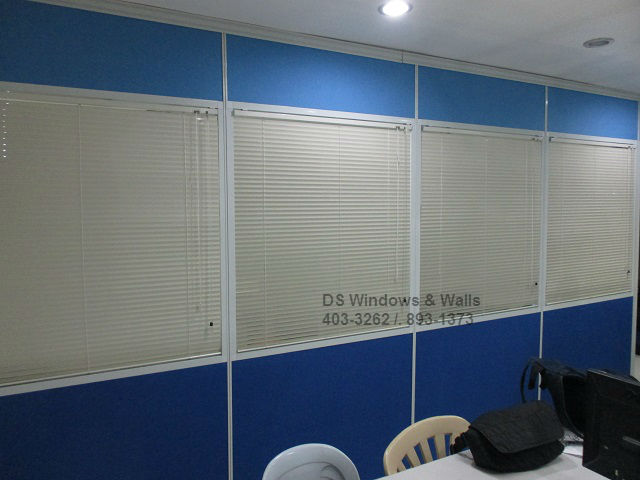Intra-Office Partition Venetian Blinds