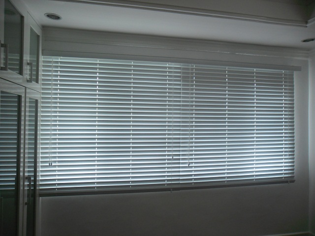 FAUX WOOD BLINDS / DURAWOOD BLINDS