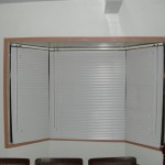 Venetian Blinds (Almond 305)