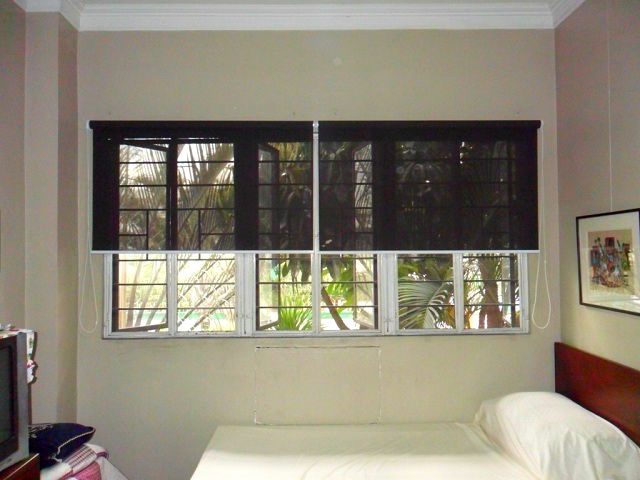 blackout and sunscreen roller blinds: which is ideal for bedroom?