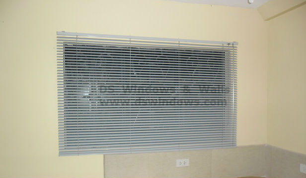 Venetian Blinds for Home Interior Change