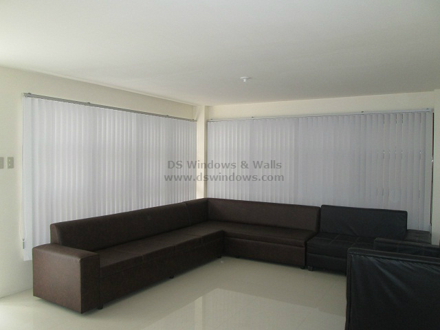 PVC Vertical Blinds for Contemporary Design Living Room