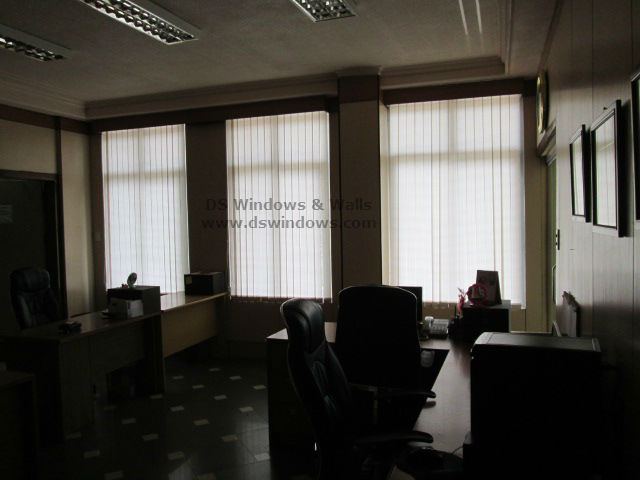 Fabric Vertical Blinds For Delightful Office Work Place - Pasig City