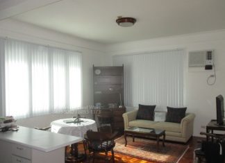 Fabric vertical living room