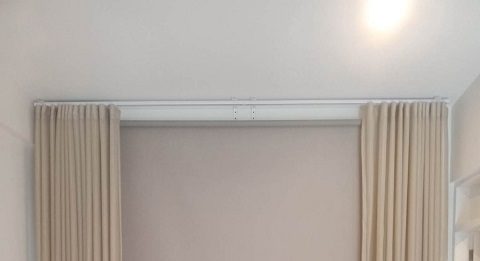 Curtains vs Roller Blinds Muntinlupa