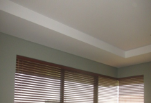 wood blinds bgc room