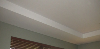 wood blinds bgc room